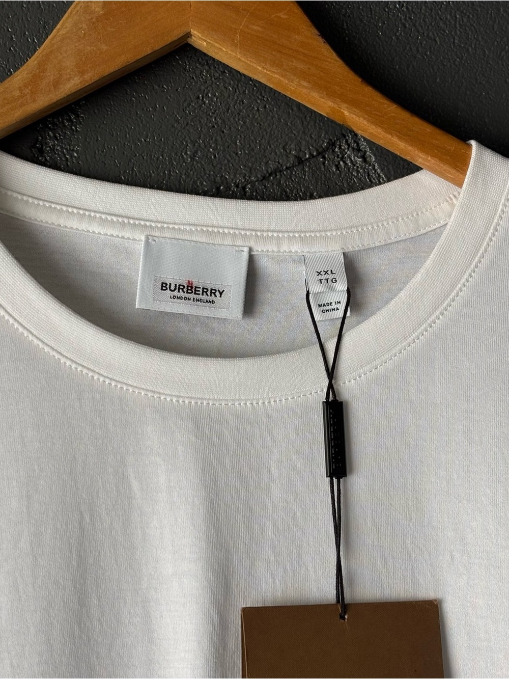 Burberry Men’s White TB Monogram Crew Neck T-Shirt Size XXL Brand New - Picture 3 of 8